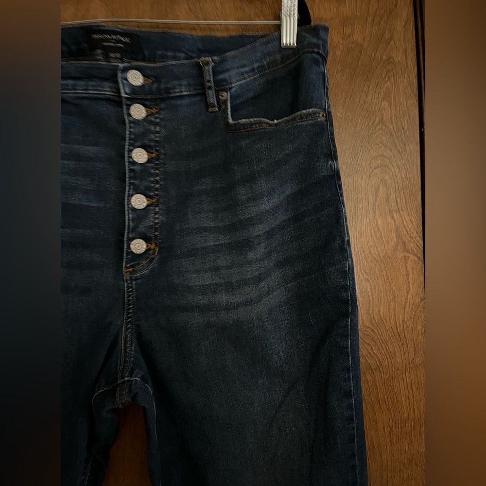 Banana Republic jeans, button fly, skinny fit, dark wash, size 18